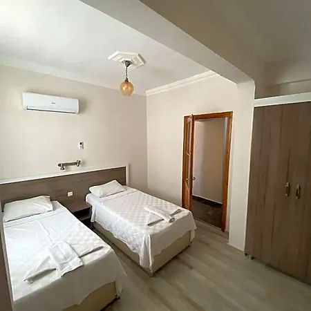 Sempati 4*